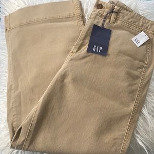 KHAKI GAP JEANS!!!! 💛